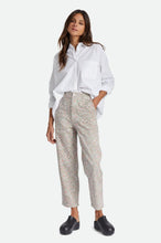 Load image into Gallery viewer, Vancouver Pant - White Floral

