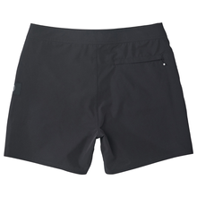Load image into Gallery viewer, CHASE B100 16&quot; BOARDSHORT
