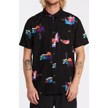 Load image into Gallery viewer, Sundays Floral Short Sleeve Shirt
