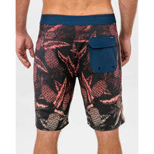 Load image into Gallery viewer, Mirage Kamaka 20&quot; Boardshorts in Black
