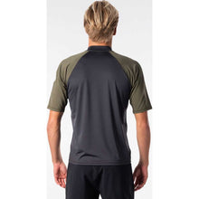 Load image into Gallery viewer, Shockwave Relaxed Short Sleeve UV Tee Rash Guard in Green
