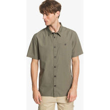Load image into Gallery viewer, Taxer Short Sleeve Shirt
