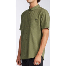 Load image into Gallery viewer, All Day Jacquard Short Sleeve Shirt
