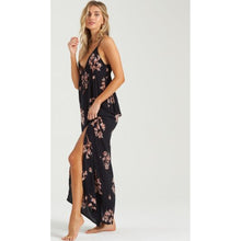 Load image into Gallery viewer, Sunbeams Maxi Dress
